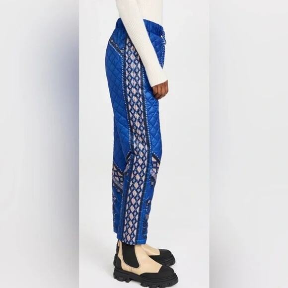 FARM RIO NWT $255 Macaw Quilted Ankle Pants Cobalt Blue Women's Size S - Picture 3 of 13